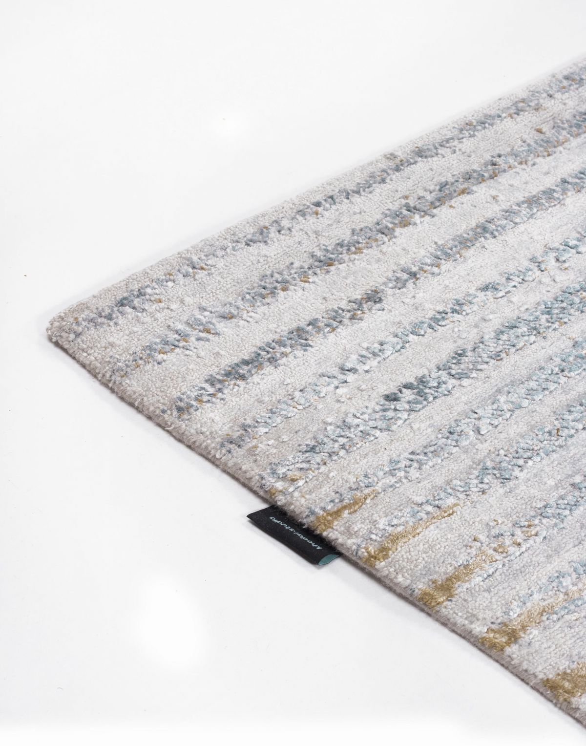 Indos Faded Lines // 02