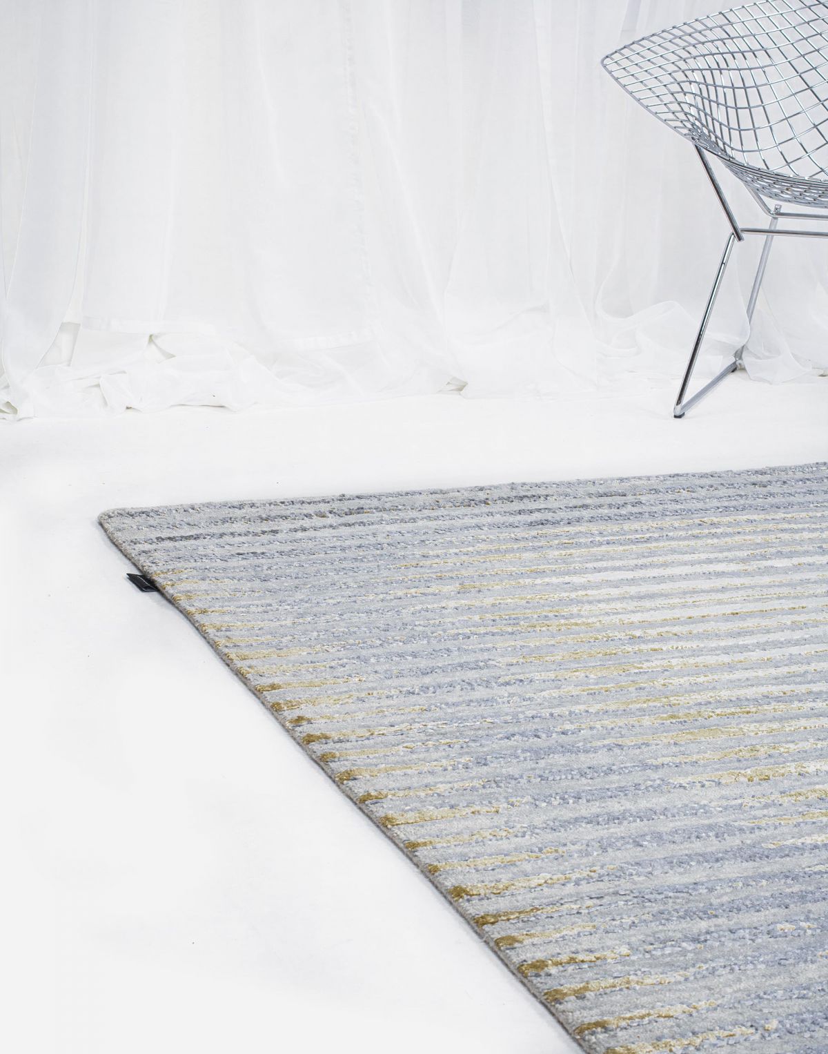 Indos Faded Lines // 02